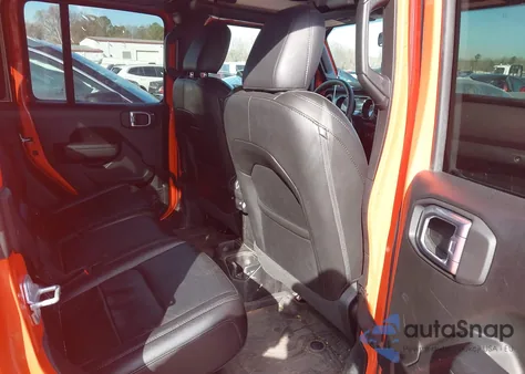 2023 Jeep Gladiator Willys 4X4 z USA, uszkodzony, nr VIN 1C6JJTAM9PL593927